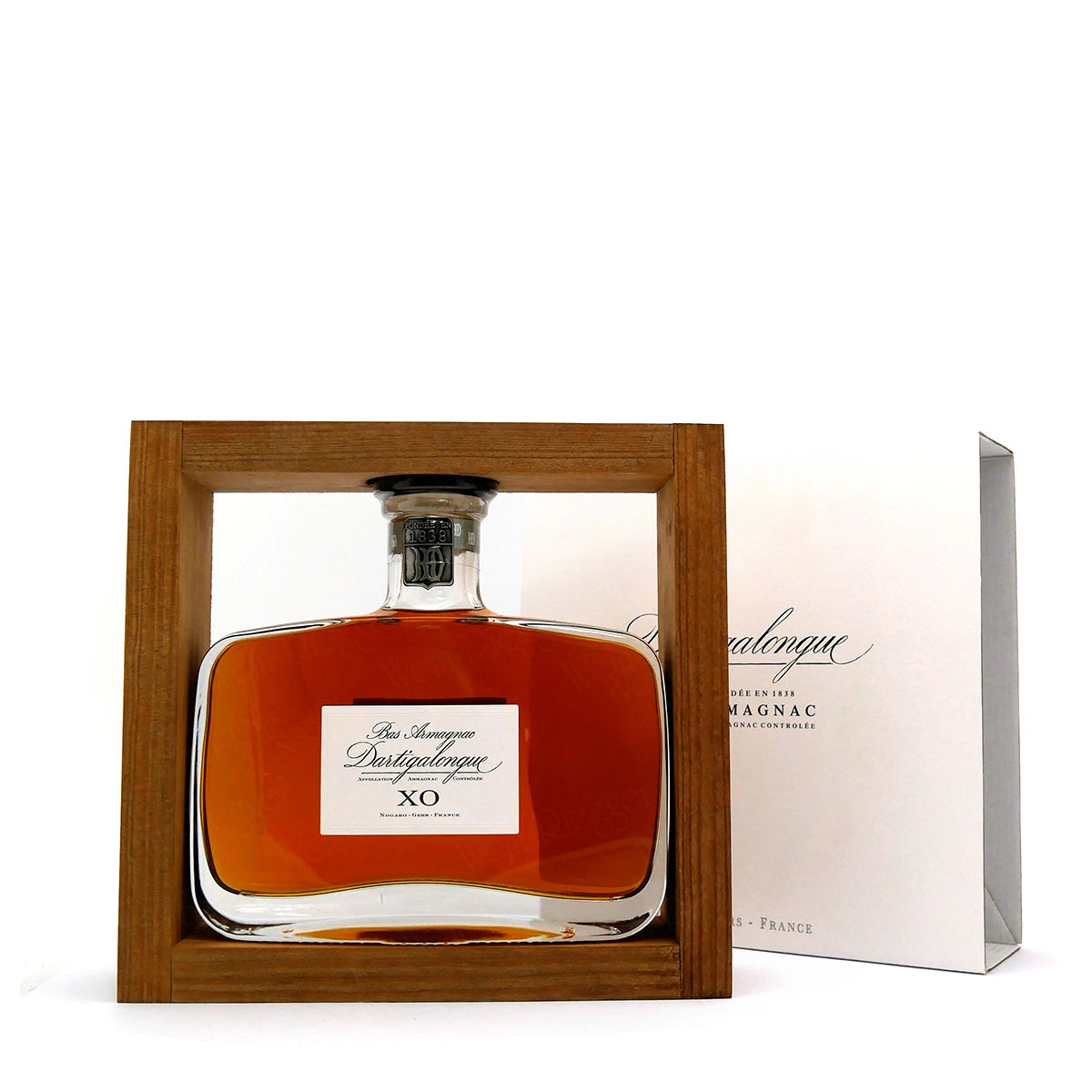 Spirituosen, Whiskey?, Brandy?, Kognac?, Flasche Holzbox