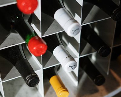 Weinpakete – Entdecken Sie Vielfalt, Genuss und die perfekte Auswahl für jeden Anlass Alkohol, Getränk, Wein, Weinflasche
